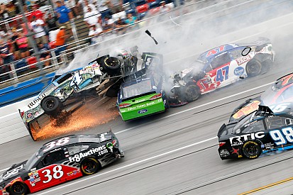 Talladega-Schlacht: NASCAR sucht nach Erklärungen