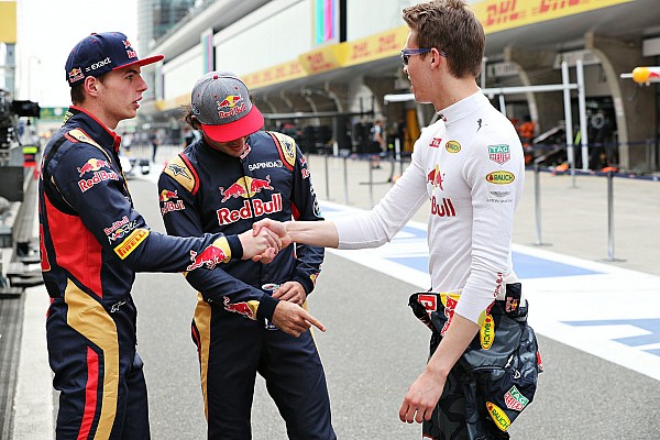 Red Bull podría cambiar a Kvyat por Verstappen para el GP de España