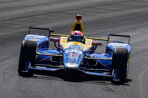 Alexander Rossi gana la edici&oacute;n 100 de las 500 de Indian&aacute;polis 