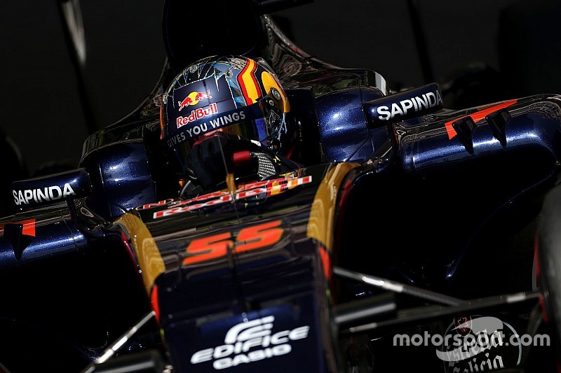 Carlos Sainz, Scuderia Toro Rosso