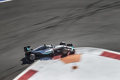 A Mercedes is aggódik Rosberg motorjáért, ahogy Hamiltonéért is!