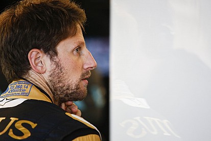 Grosjean szerint nincsenek szavak arra, ami a francia fővárosban történt: „Imádkozz Párizsért”