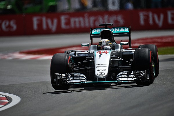 Hamilton domina primeiro dia no Canadá; Massa é 13º