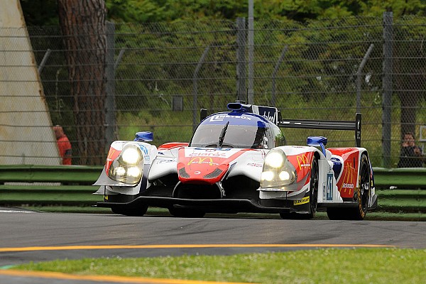 Mexicanos con dificultades en el inicio de Le Mans 