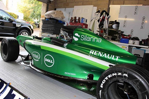 Inglês cria site para completar montagem de Caterham de 2014