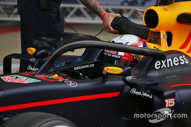 Pierre Gasly, Red Bull Racing RB12 Test Driver running the Halo cockpit cover