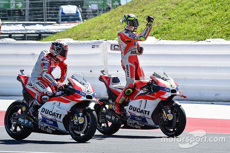 Winner Andrea Iannone, Ducati Team and second place Andrea Dovizioso, Ducati Team