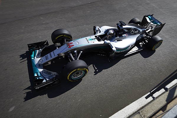 Hamilton se siente libre para pelear tras haber dejado atr&aacute;s las penalizaciones