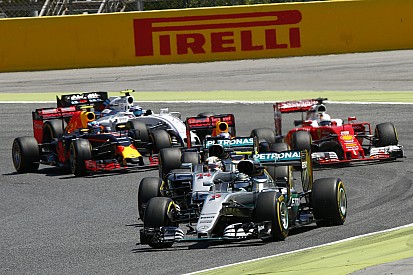 Flavio Briatore fordert: "Die Formel-1-Regeln müssen vereinfacht werden"