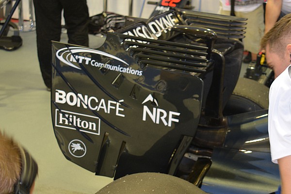 Técnica: endplates del alerón trasero del McLaren en Singapur