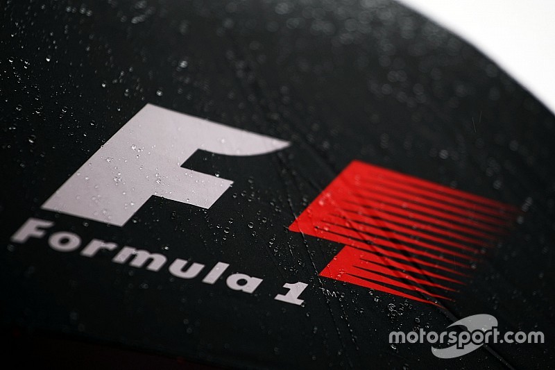 Un mojado F1 logo