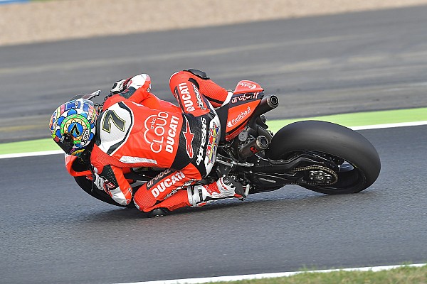 Chaz Davies logró el doblete en Magny-Cours