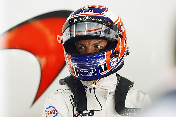 Button no ayudará al desarrollo del McLaren en 2017