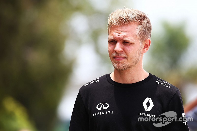 Kevin Magnussen, Renault Sport F1 Team