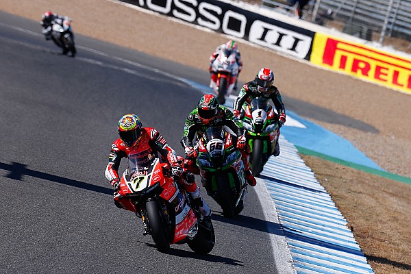 Davies completa el doblete en el WorldSBK de Jerez, el t&iacute;tulo se decidir&aacute; en Qatar
