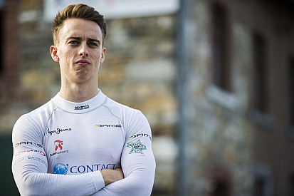 Hughes stapt over naar Formule 3-topteam Hitech