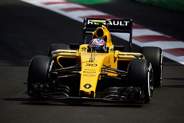 Palmer espera que Renault seja a que mais evolua em 2017