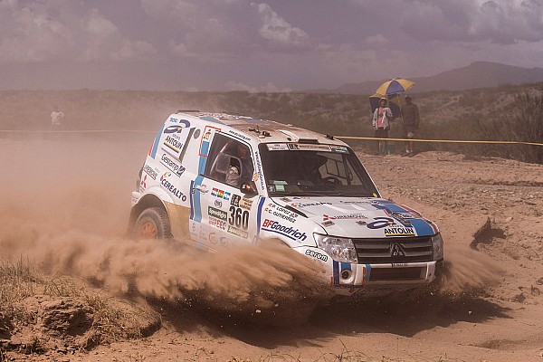 Esteve y Cristina Gutiérrez salen vivos de las dunas de Capricornio