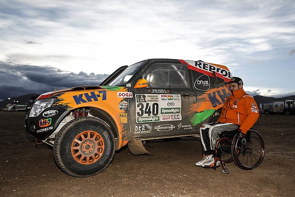 Aficionados bolivianos permiten a Esteve seguir en carrera