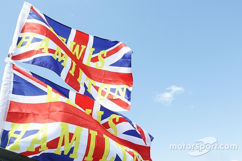 Flags de Lewis Hamilton, Mercedes AMG F1
