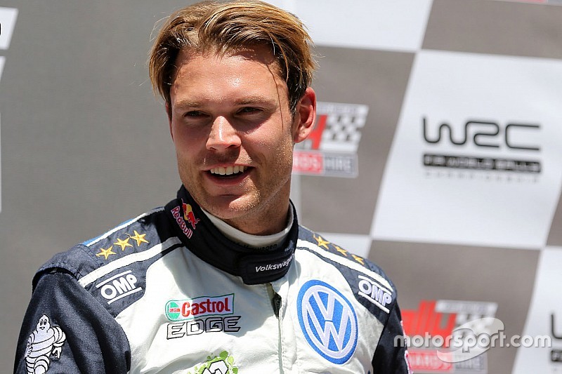 Mikkelsen aún trabaja en un programa privado con VW para 2017