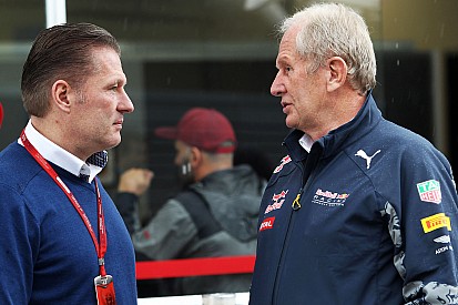 Jos Verstappen fue a observar a los jóvenes talentos de Red Bull por pedido de Marko