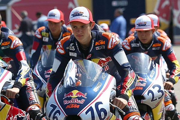 В Moto3 перейдет гонщик из России