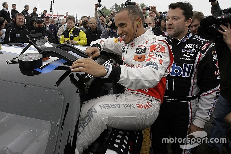 Top 10: pilotos de la F1 que han probado NASCAR