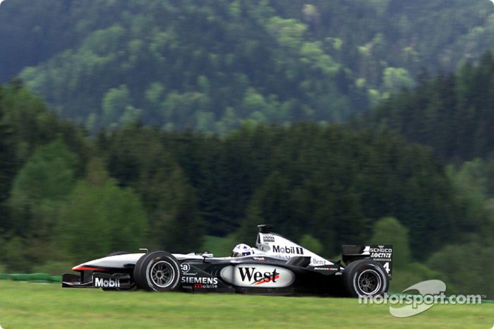 2001: David Coulthard, McLaren-Mercedes MP4-16