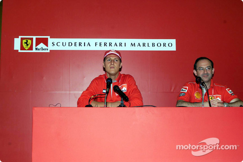 Conferencia de prensa Marlboro: Michael Schumacher y Claudio Berro