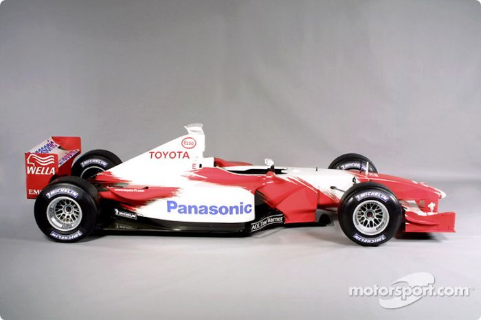 El Toyota Formula 1 TF102 2001