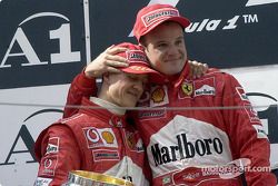 Podium: Michael Schumacher dan Rubens Barrichello