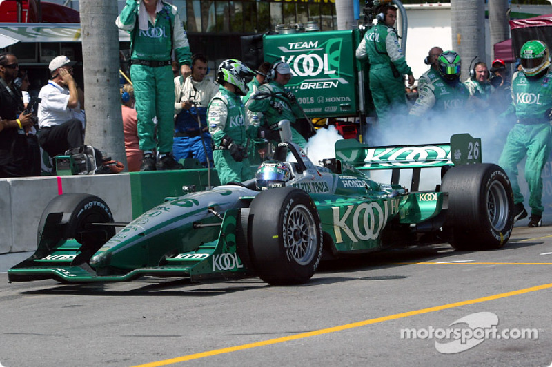 Arrêt au stand pour Paul Tracy