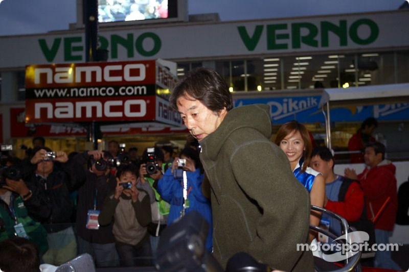 The ceremony of race legend Kazuyoshi Hoshino, retiring this year