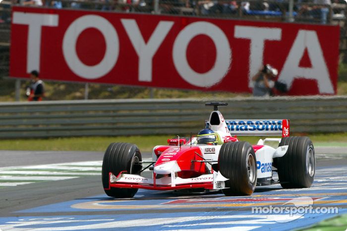 Na mesma edição vencida por Barrichello, em 2003, o mineiro Cristiano da Matta também brilhou. Com sua Toyota, largou em sexto e liderou a prova por 17 voltas. Foi a primeira vez, desde 1991, que dois brasileiros lideraram um GP 