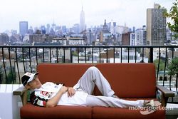 Jacques Villeneuve se relaja en un loft de Nueva York