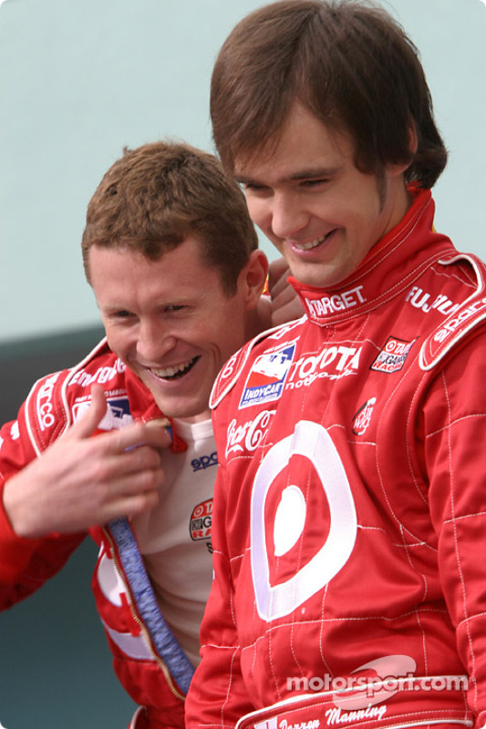 Photoshoot avec les pilotes Toyota en IRL : Scott Dixon et Darren Manning