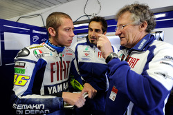 Valentino Rossi, Fiat Yamaha Team, et Jeremy Burgess