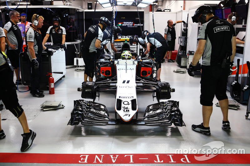 17: Sergio Perez, Sahara Force India F1 VJM09 (setelah Penalti 8 posisi grid)