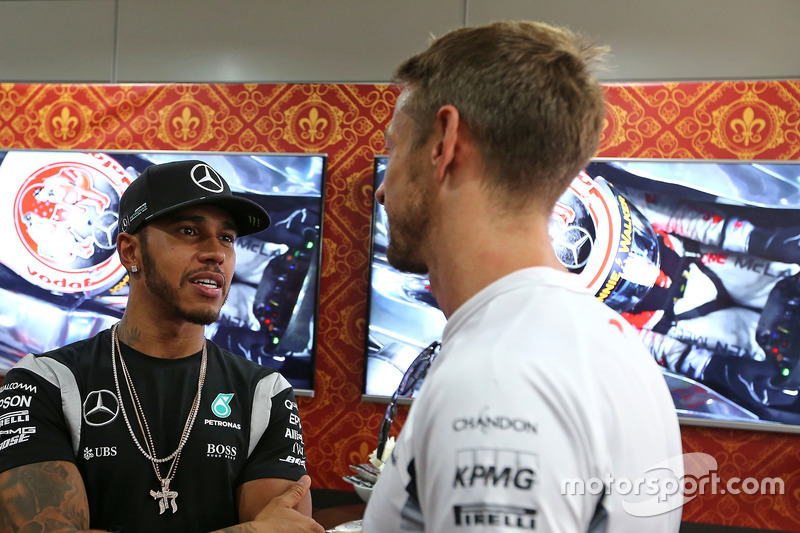 Jenson Button, McLaren celebra sus 300 GP, Lewis Hamilton, Mercedes AMG F1 Team