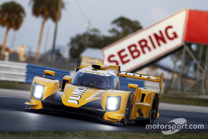 Hoe heet het team dat volgend jaar met Frits van Eerd, Jan Lammers en Rubens Barrichello mee zal doen aan de 24 Uur van Le Mans?