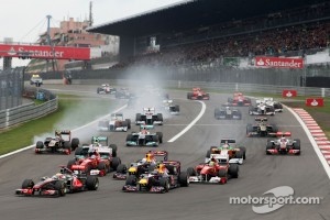 Start of the race, Lewis Hamilton, McLaren Mercedes