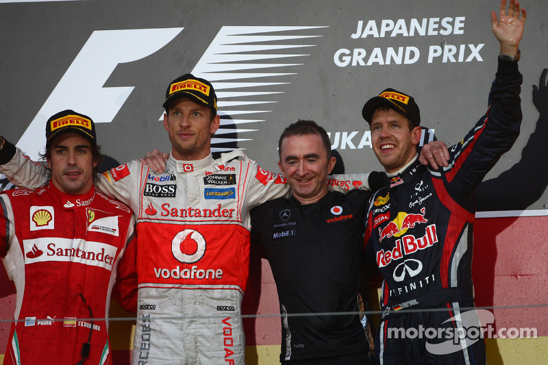 2011. Подіум: 1. Дженсон Баттон, McLaren-Mercedes. 2. Фернандо Алонсо, Ferrari. 3. Себастьян Феттель, Red Bull - Renault