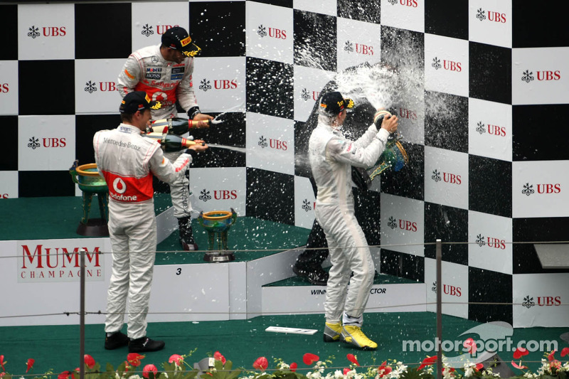 Jenson Button, McLaren Mercedes, Nico Rosberg, Mercedes AMG F1, Lewis Hamilton, McLaren Mercedes y Norbert Haug, Mercedes, Jefe de Motorsport