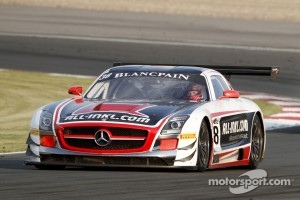 #38 All-Inkl.com Münnich Motorsport Mercedes-Benz SLS AMG GT3: Markus Winkelhock, Marc Basseng