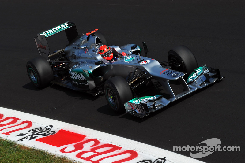 Michael Schumacher, Mercedes AMG F1 W03