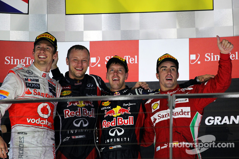 Podium: race winner Sebastian Vettel, Red Bull Racing, second place Jenson Button, McLaren Mercedes, third place Fernando Alonso, Scuderia Ferrari