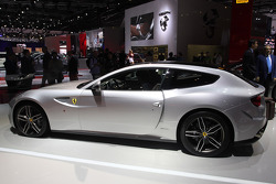 Ferrari FF