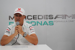 Michael Schumacher, Mercedes AMG F1 announces his second retirement from F1 in a Press Conference