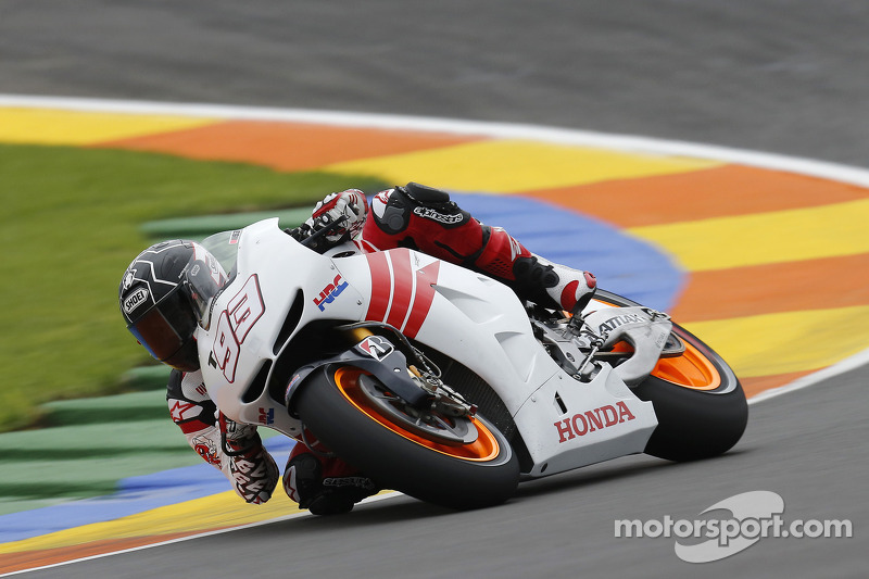 2012 - Sus primeros pasos sobre la Honda